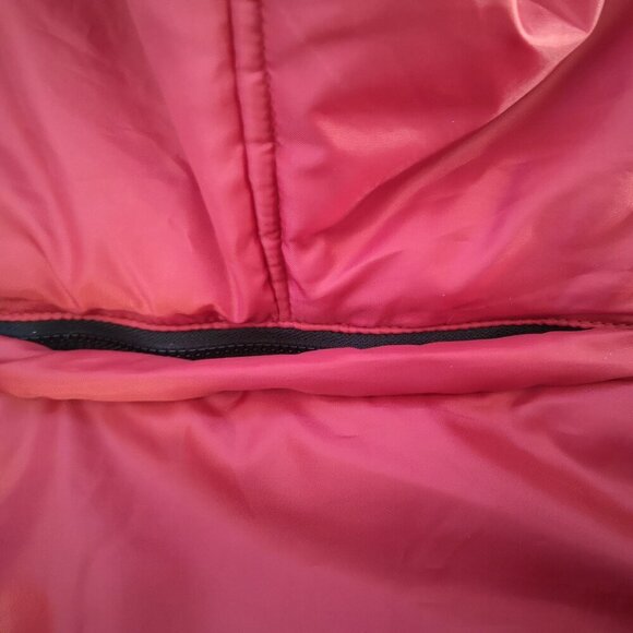 MJR Active Ladies Size XL Faux Fur Trimmed Red Hooded Puffy Vest - Picture 10 of 12